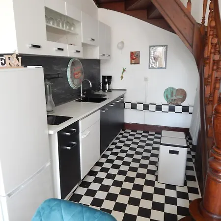 Schloss Rimburg - & *