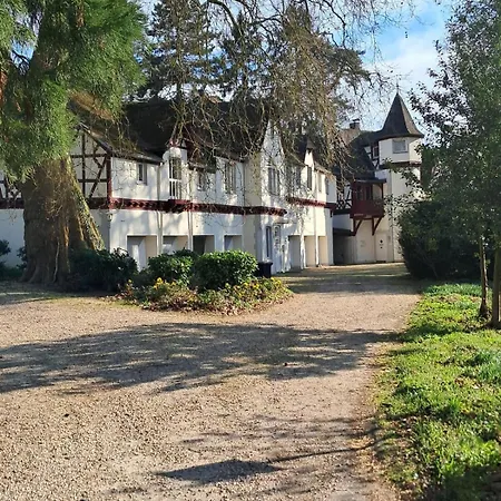 Apartment Schloss Rimburg - & Ubach-Palenberg