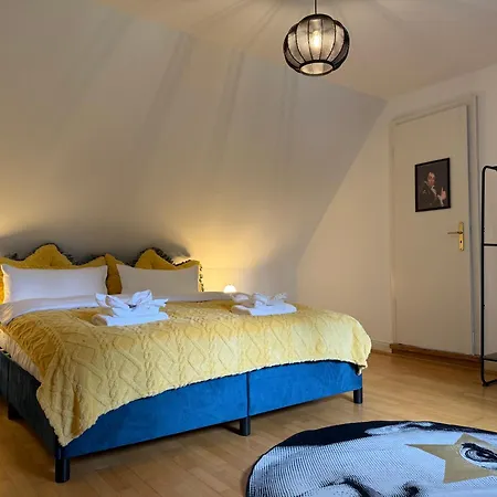 Schloss Rimburg - & *