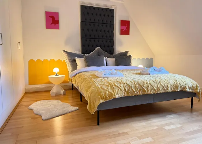 Schloss Rimburg - & Appartement Ubach-Palenberg