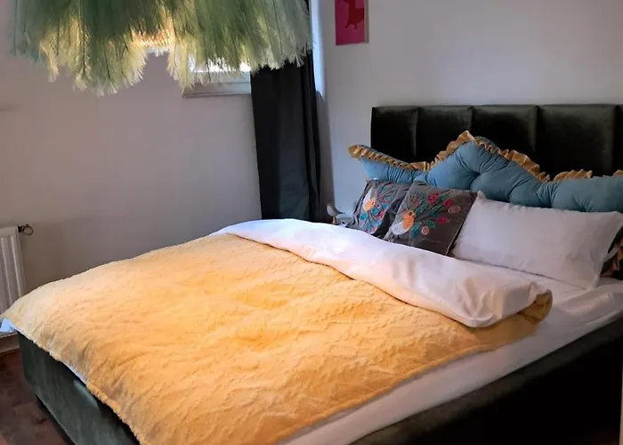 Appartement Schloss Rimburg - & *