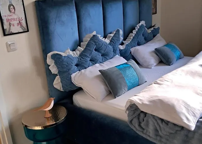 Schloss Rimburg - & * Ubach-Palenberg