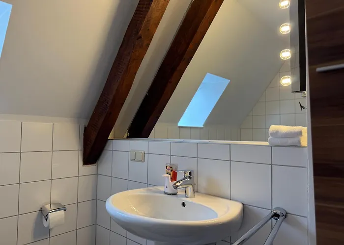 Schloss Rimburg - & Appartement Ubach-Palenberg